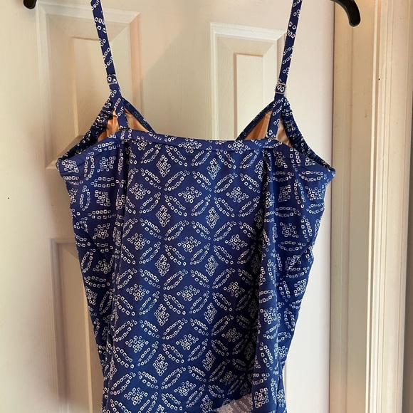 Landsend swim tankini size 16L - Picture 2 of 2